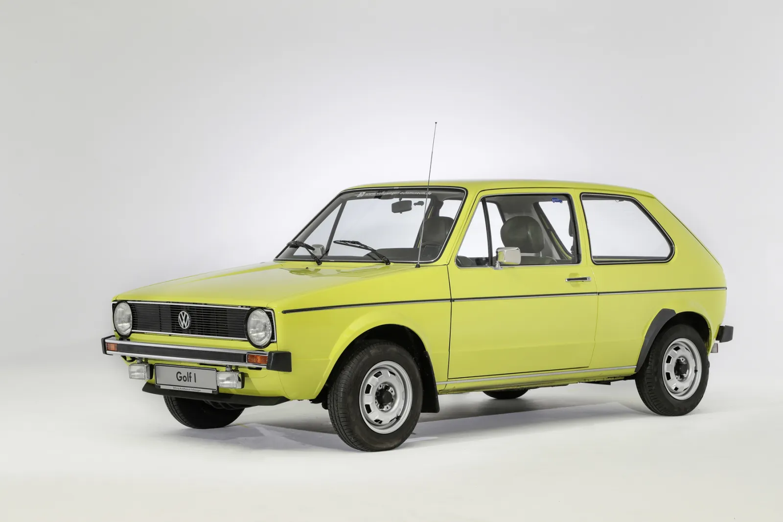 Volkswagen Golf I – auto, które uratowało VW przed bankructwem