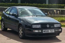Classic Green — jeden z 250 egzemplarzy Storma w tym lakierze. Pożegnalna seria z 1995 roku, po której Volkswagen nie dał Corrado następcy.