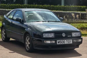 Classic Green — jeden z 250 egzemplarzy Storma w tym lakierze. Pożegnalna seria z 1995 roku, po której Volkswagen nie dał Corrado następcy.