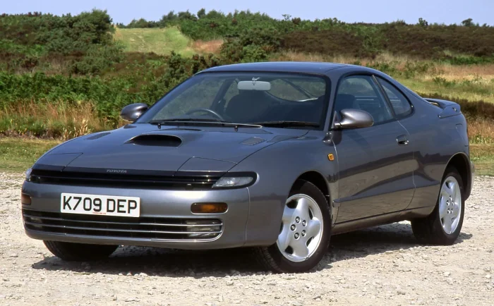 GT-Four ST185, doładowana i z napędem na obie osie. Do 1993 roku powstało jej około 21 000 sztuk.