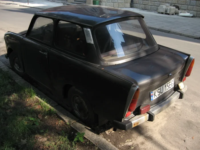 Trabant 601 S na krakowskich tablicach. „Mydelniczka