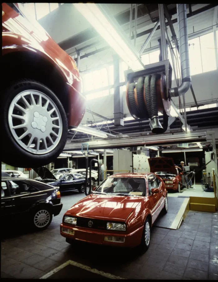 Hala Karmanna w Osnabrück. Corrado nie powstawało w żadnej fabryce Volkswagena — składali je ci sami ludzie, którzy wcześniej budowali Karmanna Ghię i kabriolet Golfa.