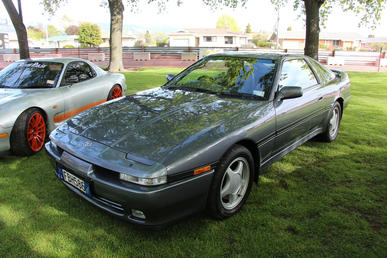 Toyota Supra MK3 (A70) — przewodnik po klasyku