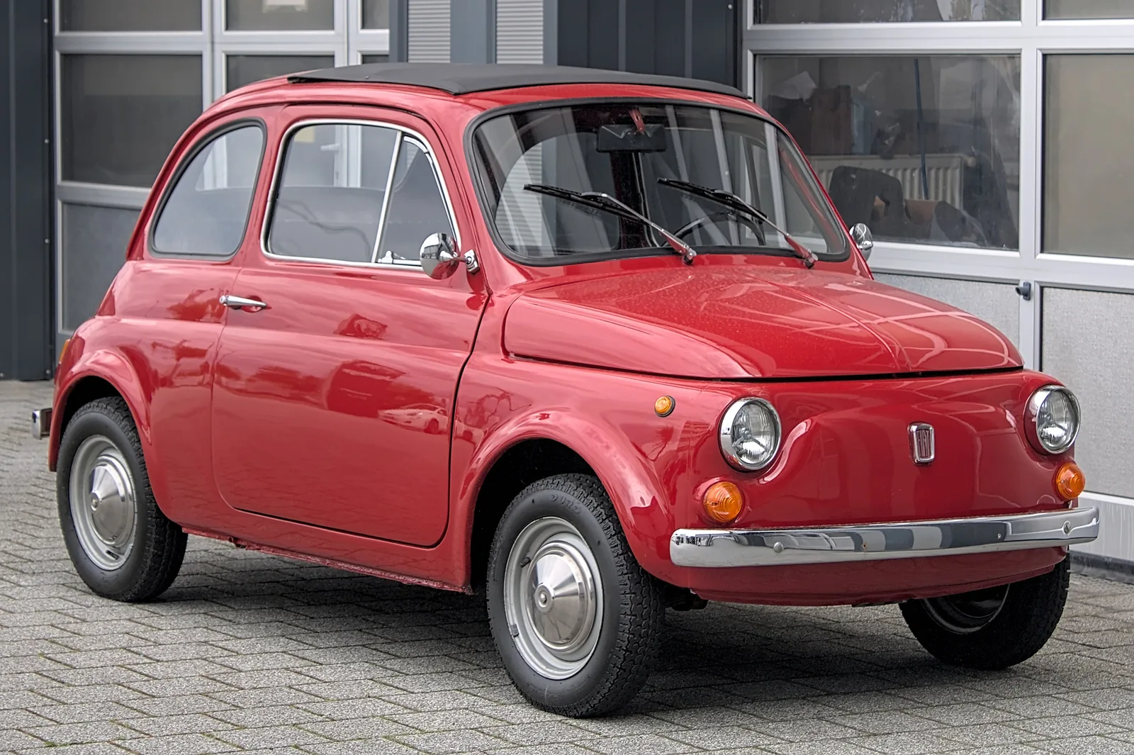 Fiat 500 – recepta z 1957 roku, która działa do dziś