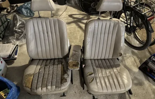 Fotele Mercedes-Benz R107 lift po 1986
