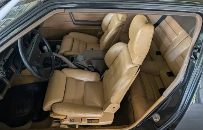 Mitsubishi Starion 1983 - zdjęcie 8