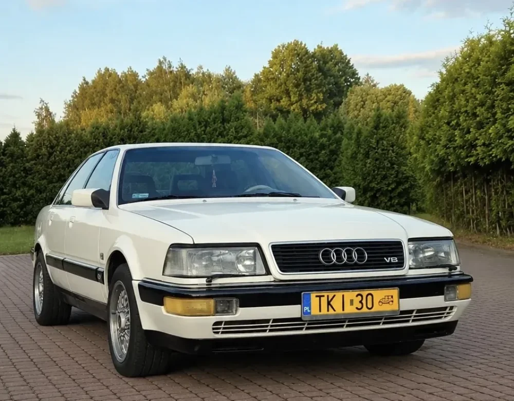 Audi V8 1988