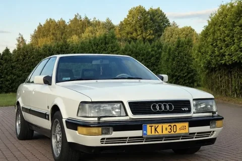 Audi V8 1988