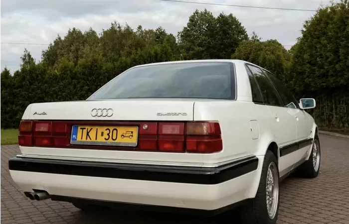 Audi V8 1988 - zdjęcie 2