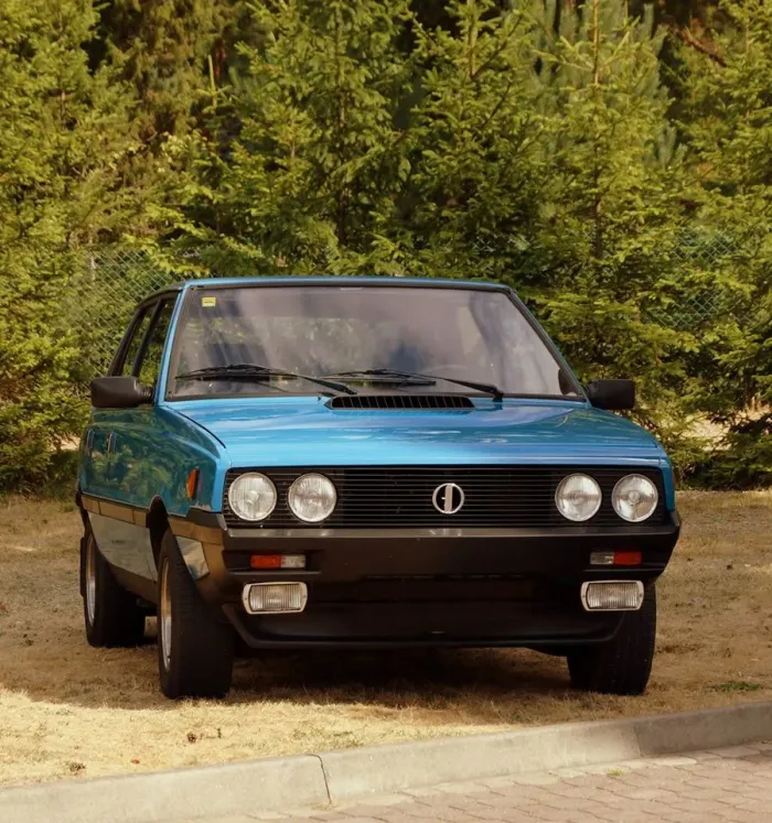 Polonez Caro