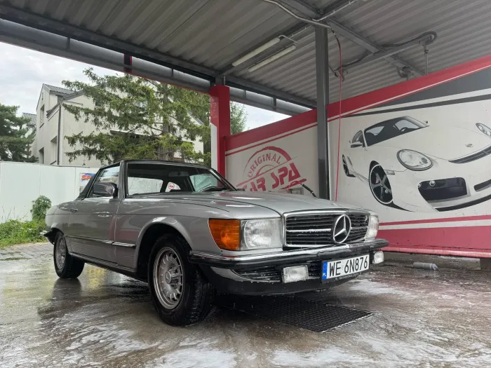 Mercedes-Benz 280 SL R107