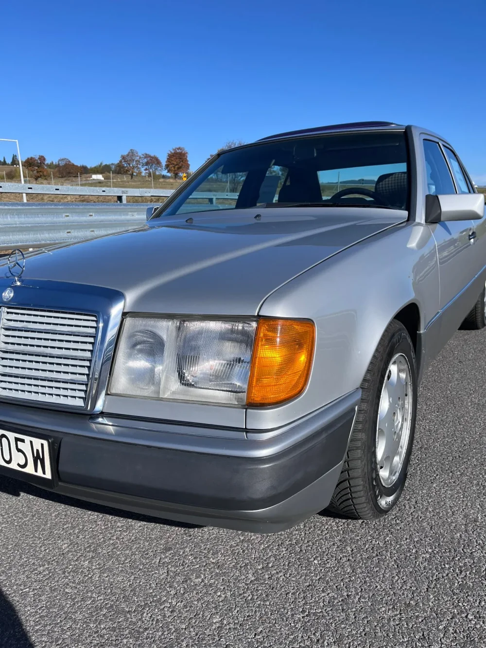 Mercedes-Benz Klasa E 1992