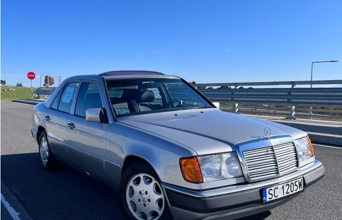 Mercedes-Benz Klasa E 1992 - zdjęcie 16