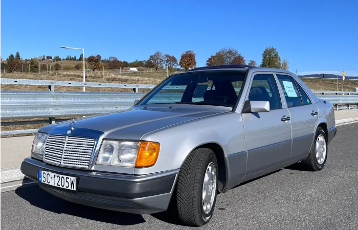Mercedes-Benz Klasa E 1992 - zdjęcie 3