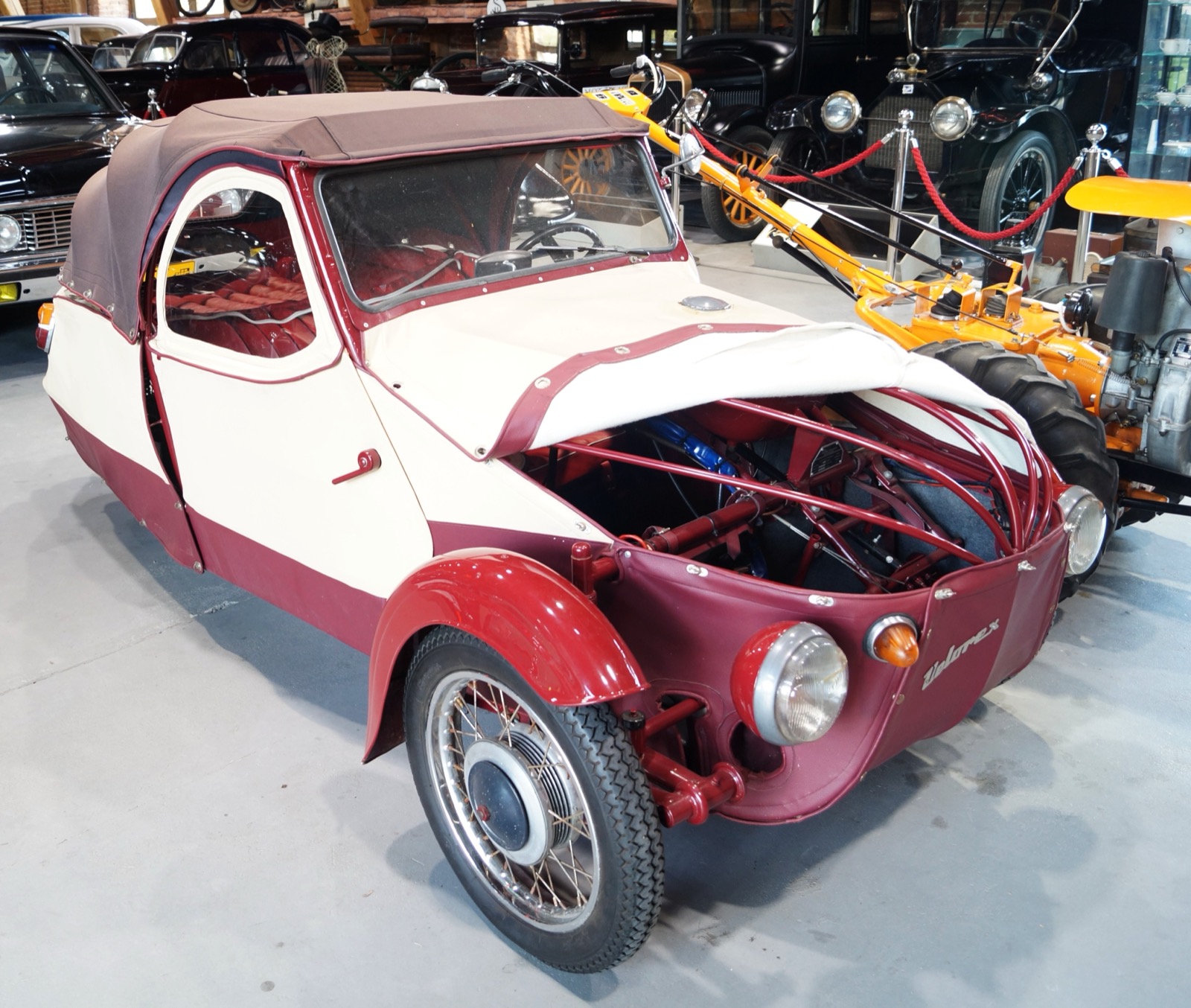 Muzeum Motoryzacji i Techniki Zamek Topacz